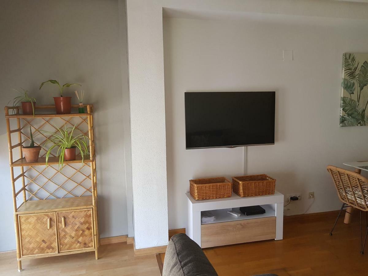 Calma House Appartement Zaragoza Buitenkant foto